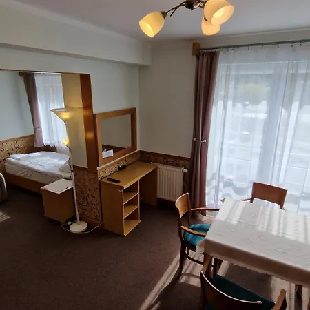 Pokoje Goscinne Muszyna Przy Sadzie Exterior foto
