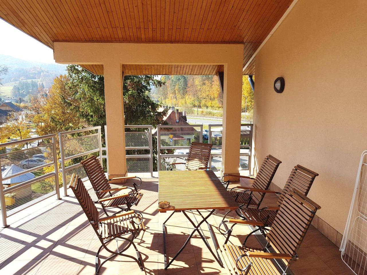 Goscinne Przy Sadzie Apartment Muszyna